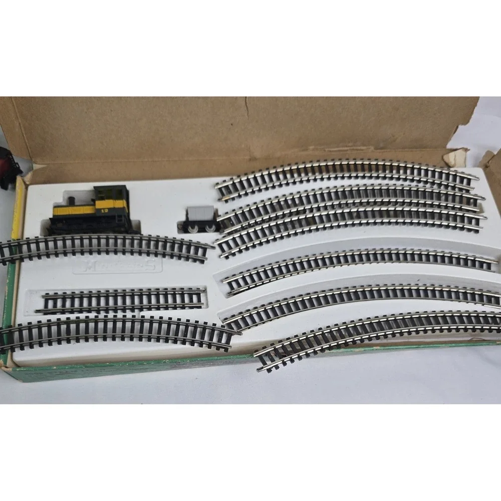 Atlas N Scale Curved Track Lot Flexible Two-Rail DC Analog MPN 2520 2526